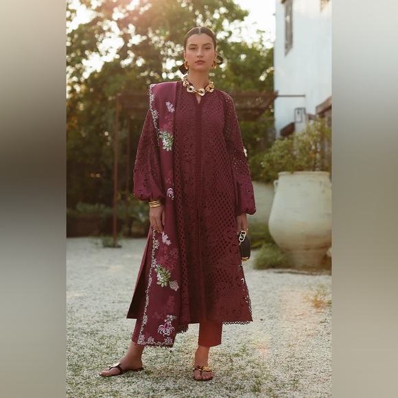 Suffuse by sana yasir Milan luxury lawn 23 casual pret 2023 - Picture 3 of 17